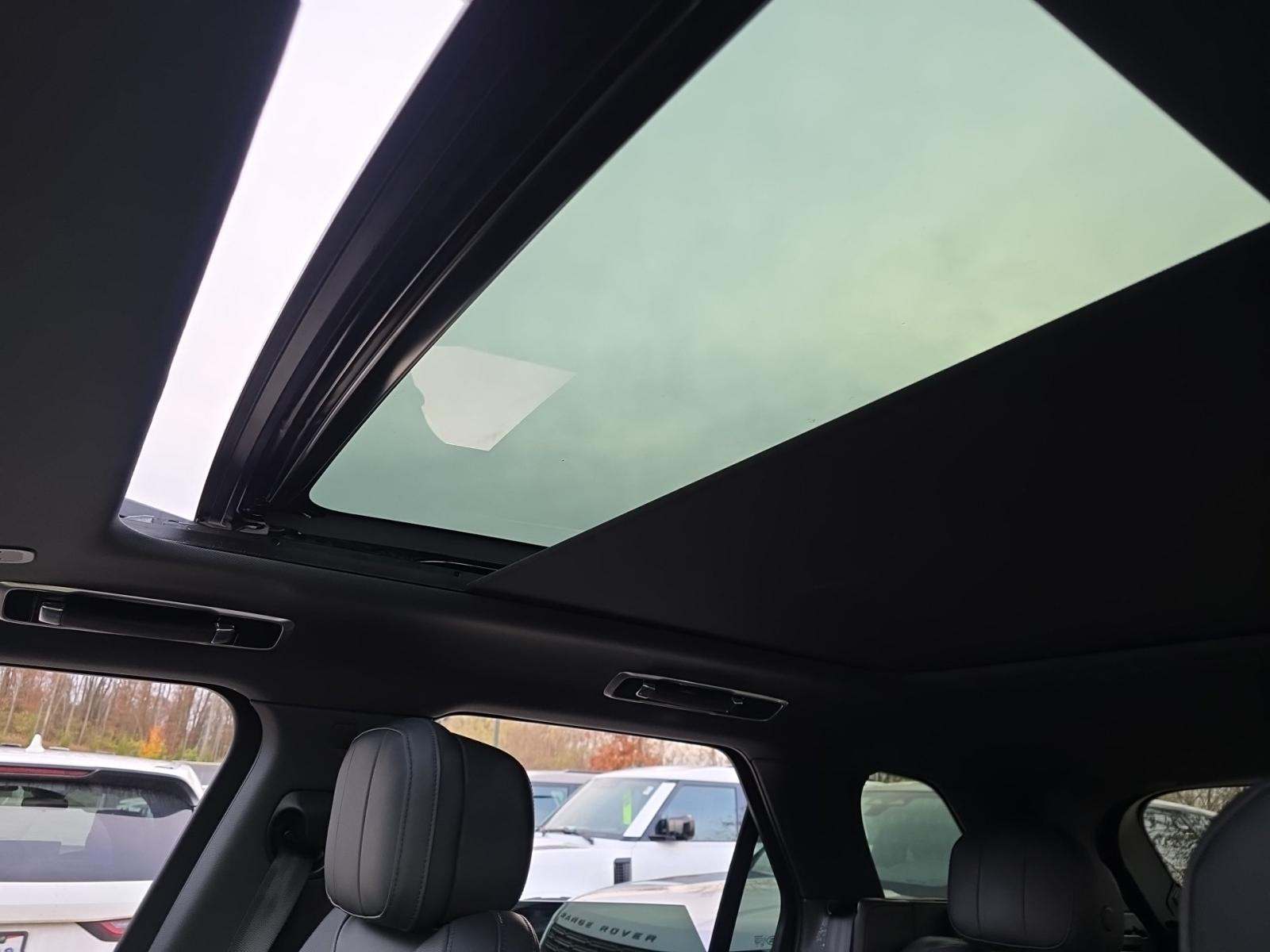 2024 Land Rover Range Rover Sport Dynamic SE AWD