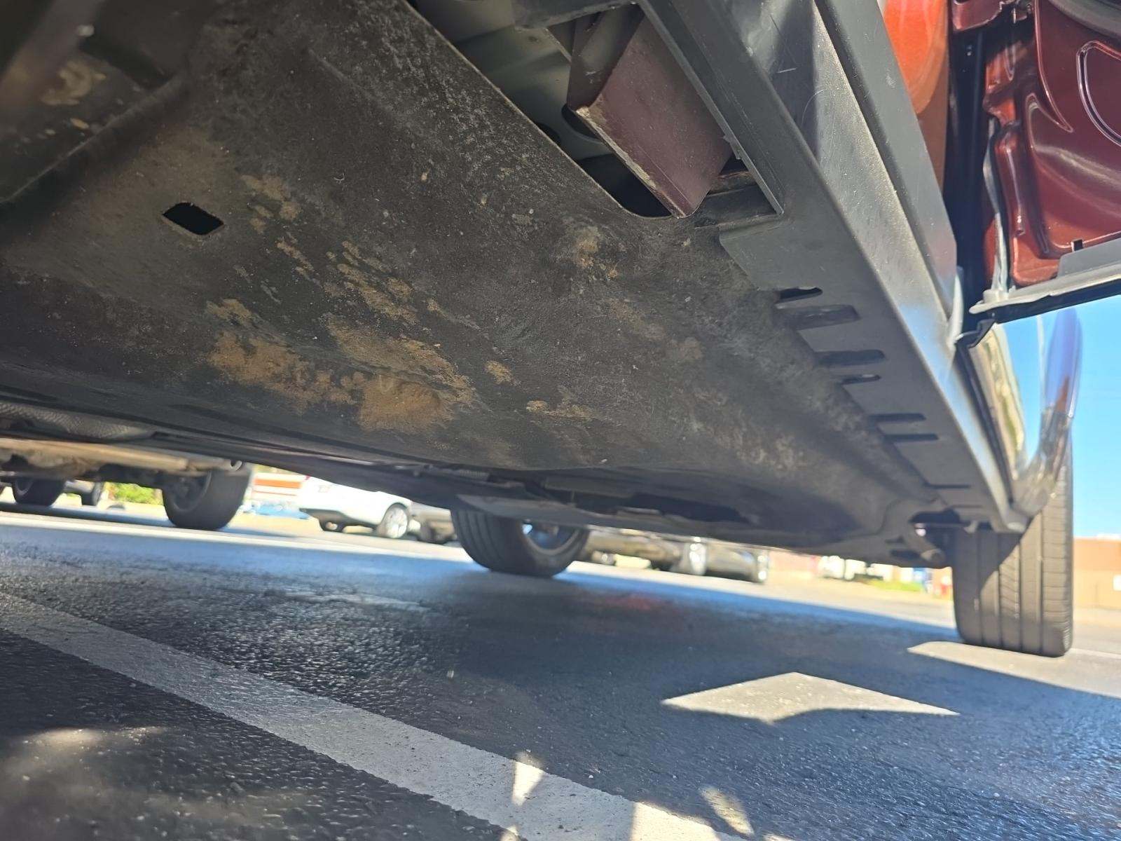 2023 Land Rover Defender 130 X-Dynamic SE AWD