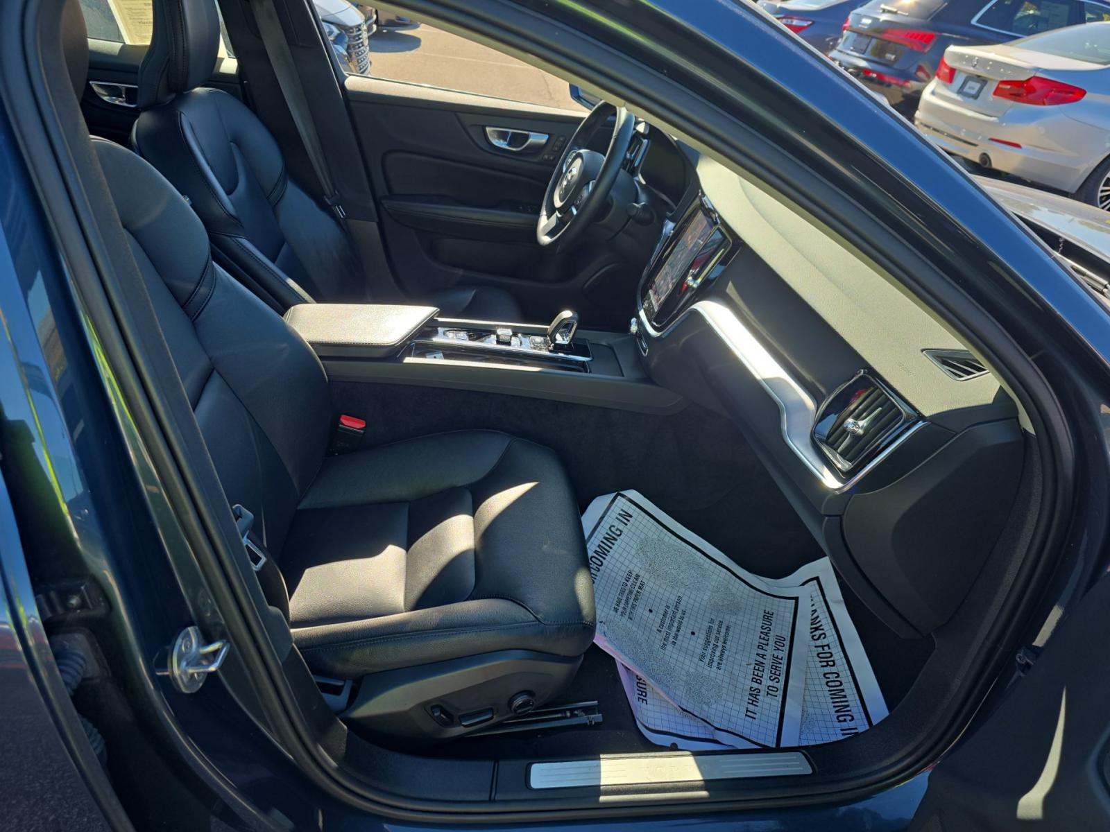 2024 Volvo S60 B5 Core AWD