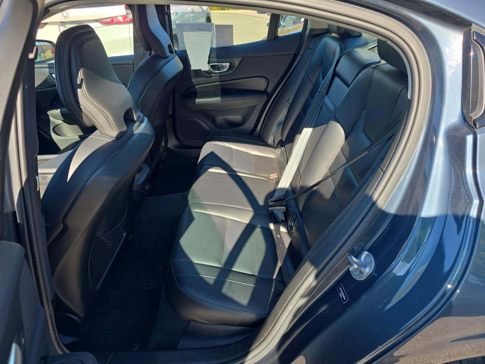 2024 Volvo S60 B5 Core AWD