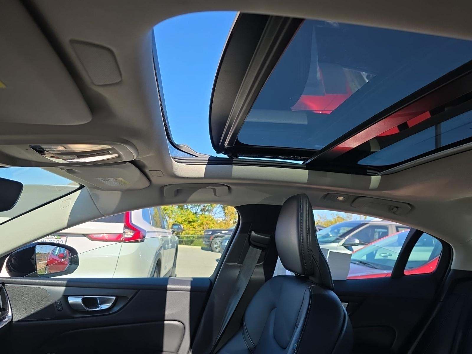 2024 Volvo S60 B5 Core AWD