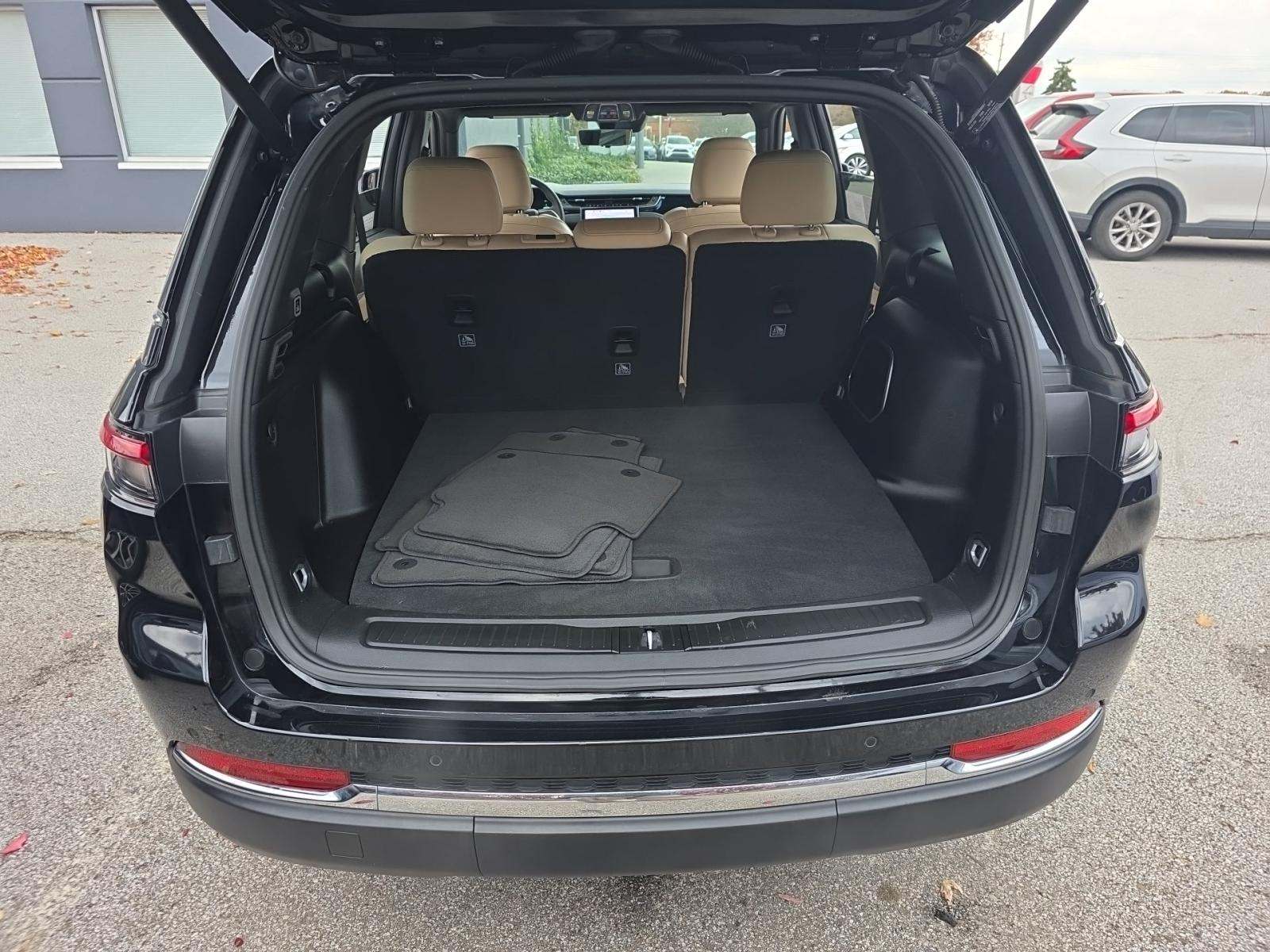 2022 Jeep Grand Cherokee 4xe AWD