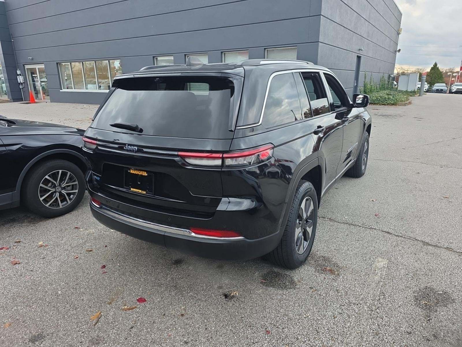 2022 Jeep Grand Cherokee 4xe AWD