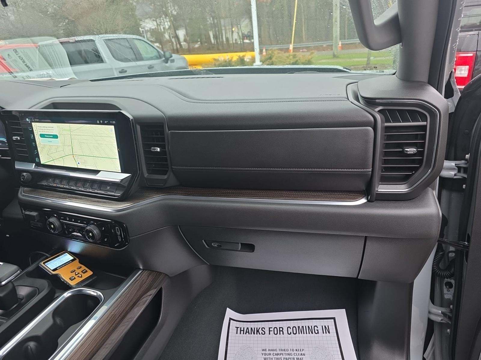 2025 Chevrolet Silverado 1500 RST AWD