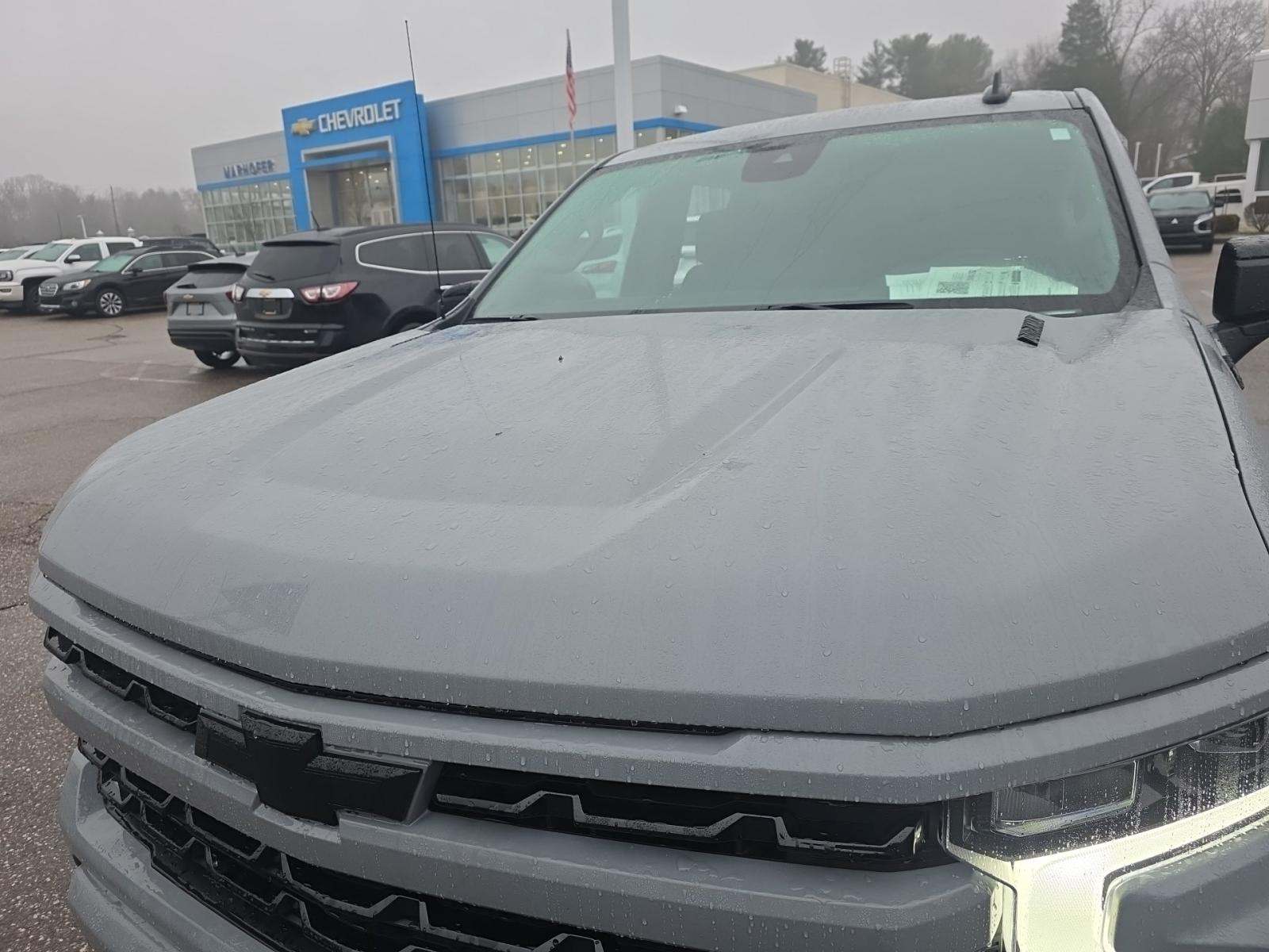 2025 Chevrolet Silverado 1500 RST AWD