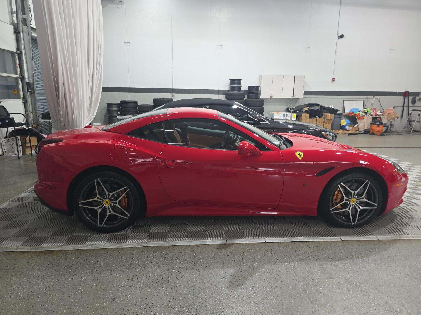 2016 Ferrari California T RWD