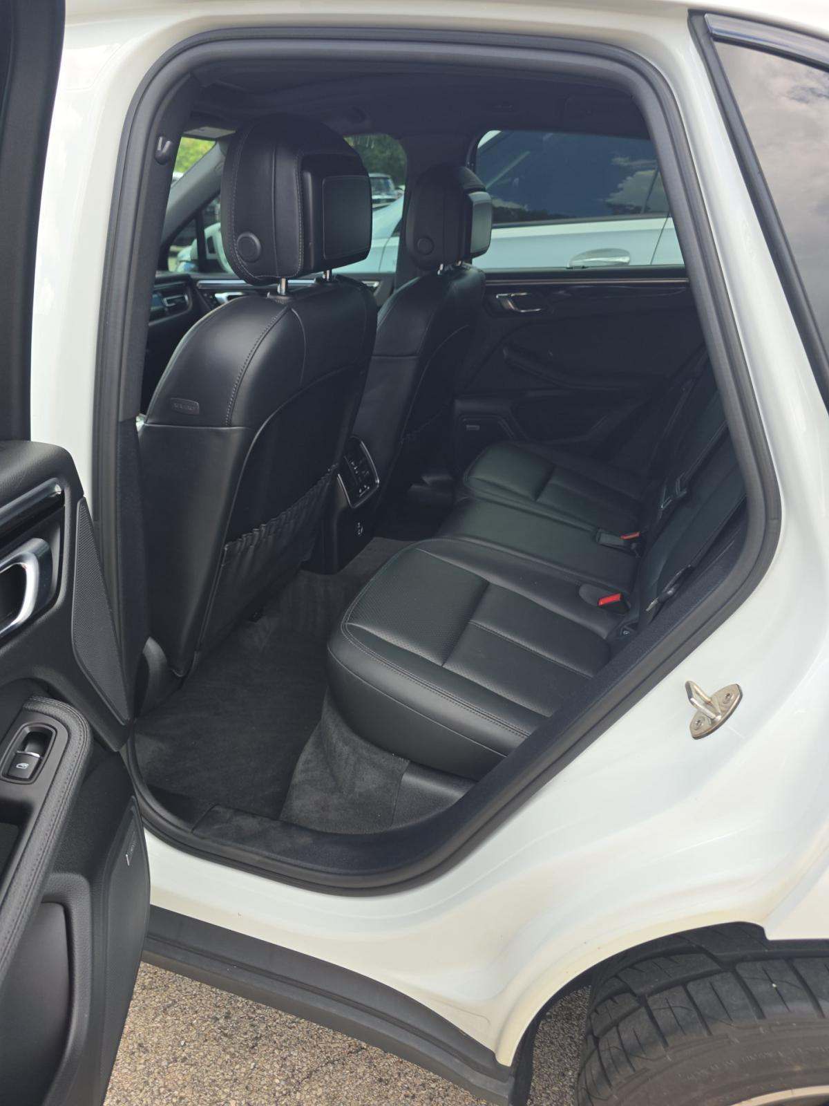 2020 Porsche Macan S AWD