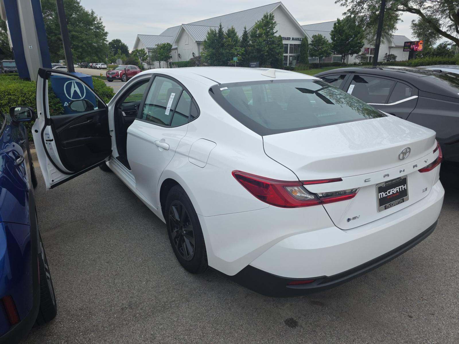 2026 Toyota Camry LE FWD