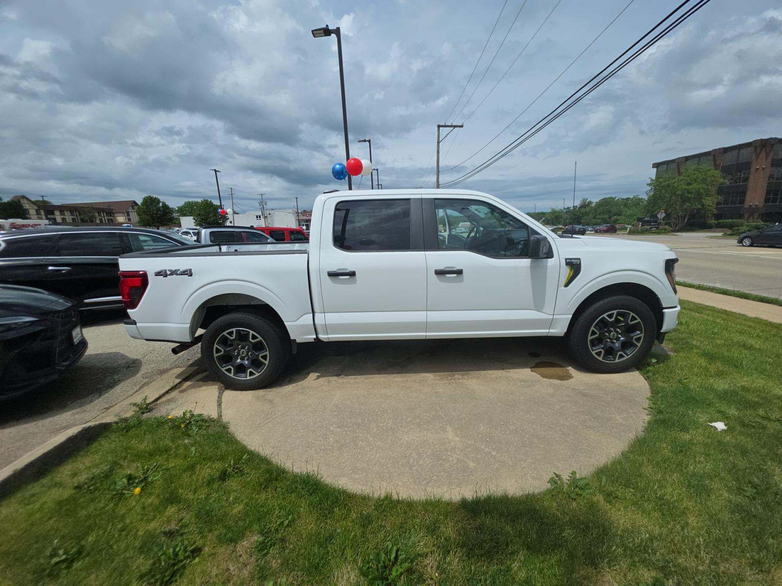 2024 Ford F-150 STX AWD