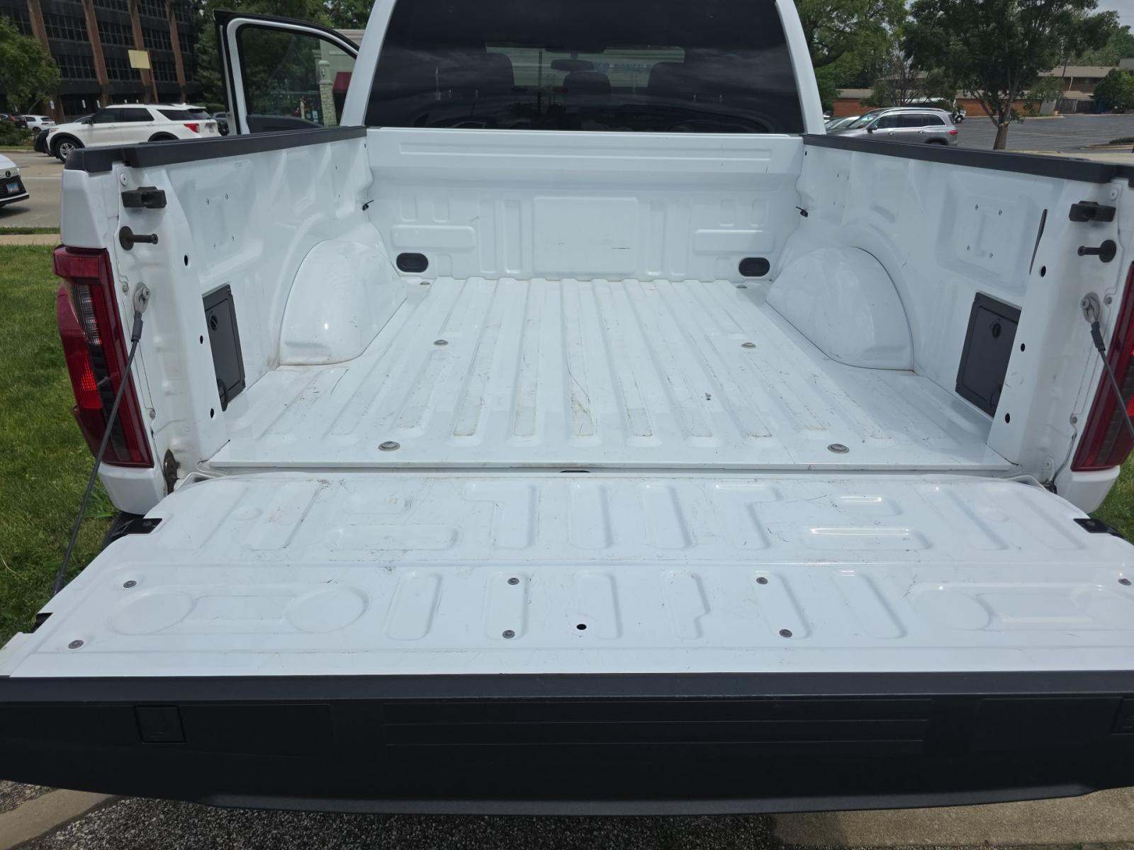 2024 Ford F-150 STX AWD