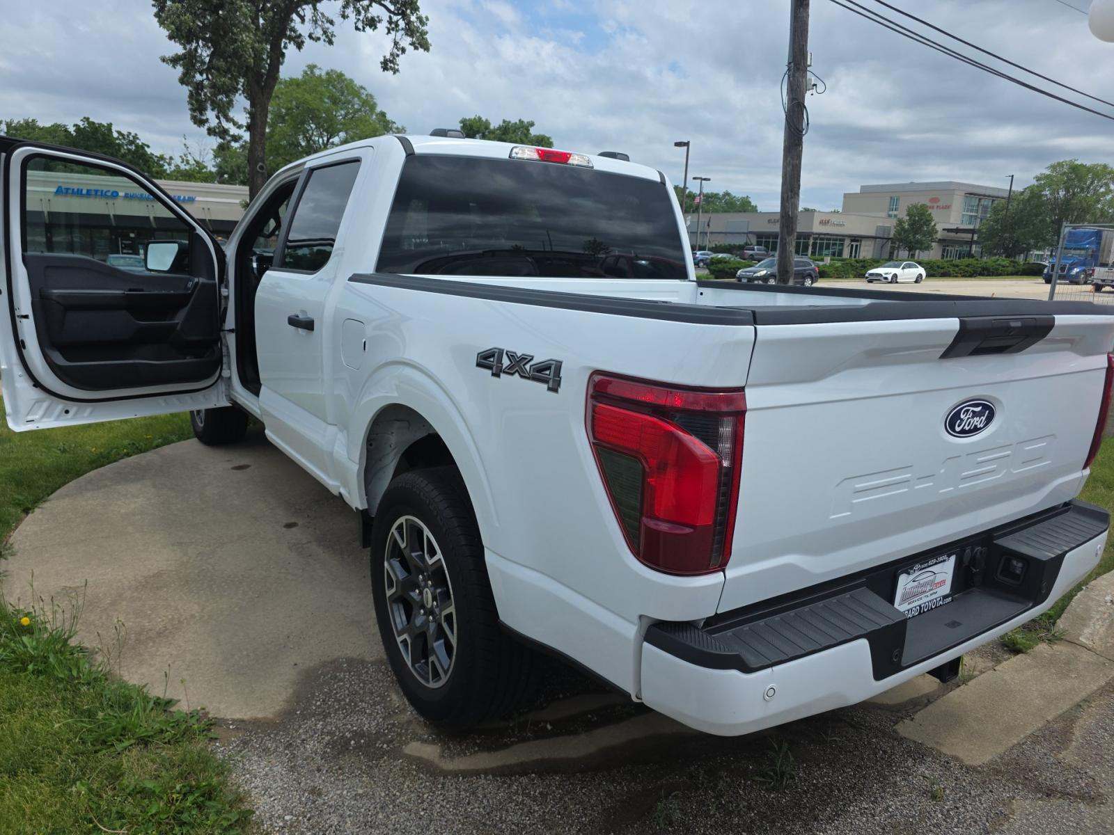 2024 Ford F-150 STX AWD