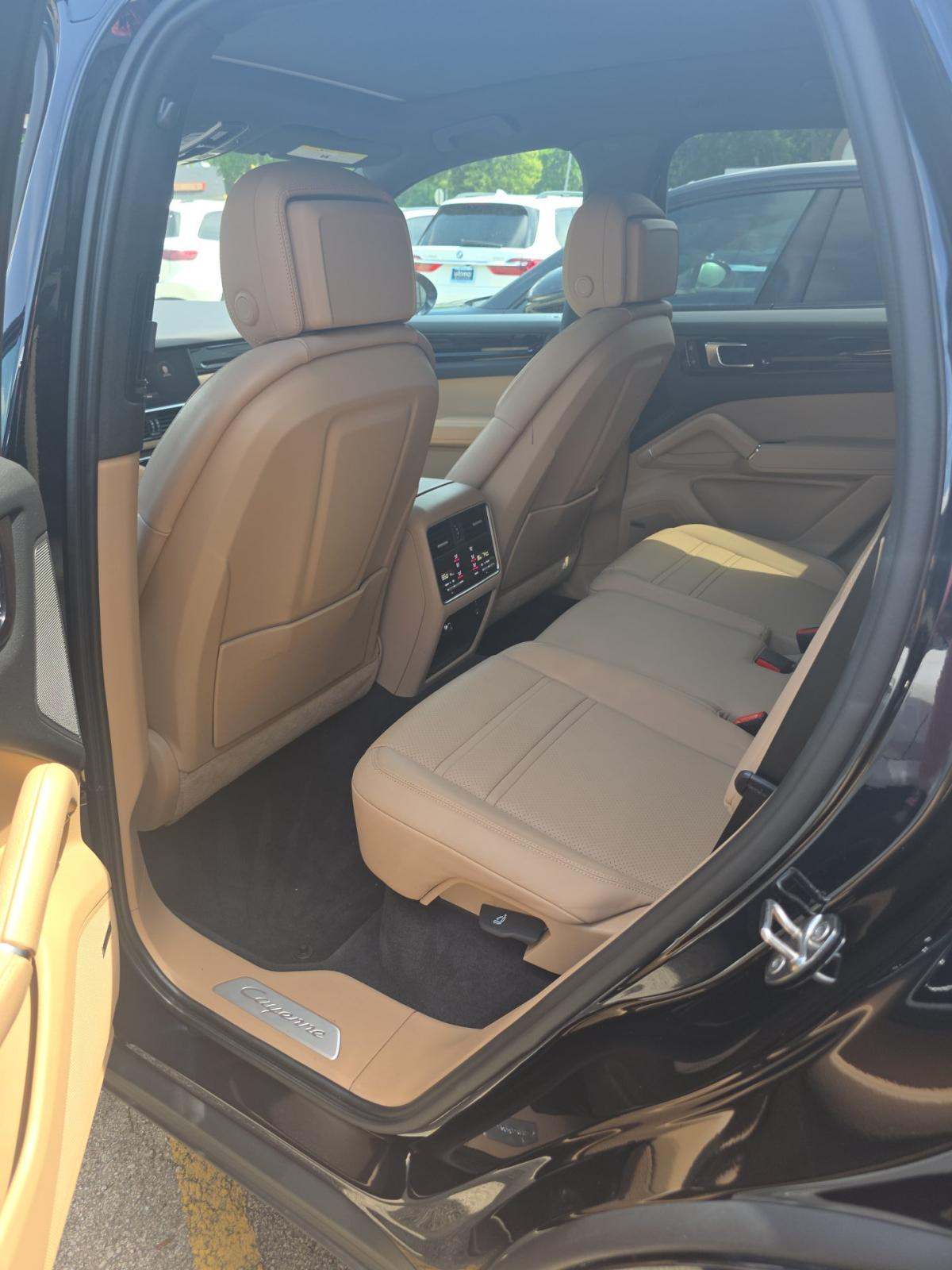 2023 Porsche Cayenne Base AWD