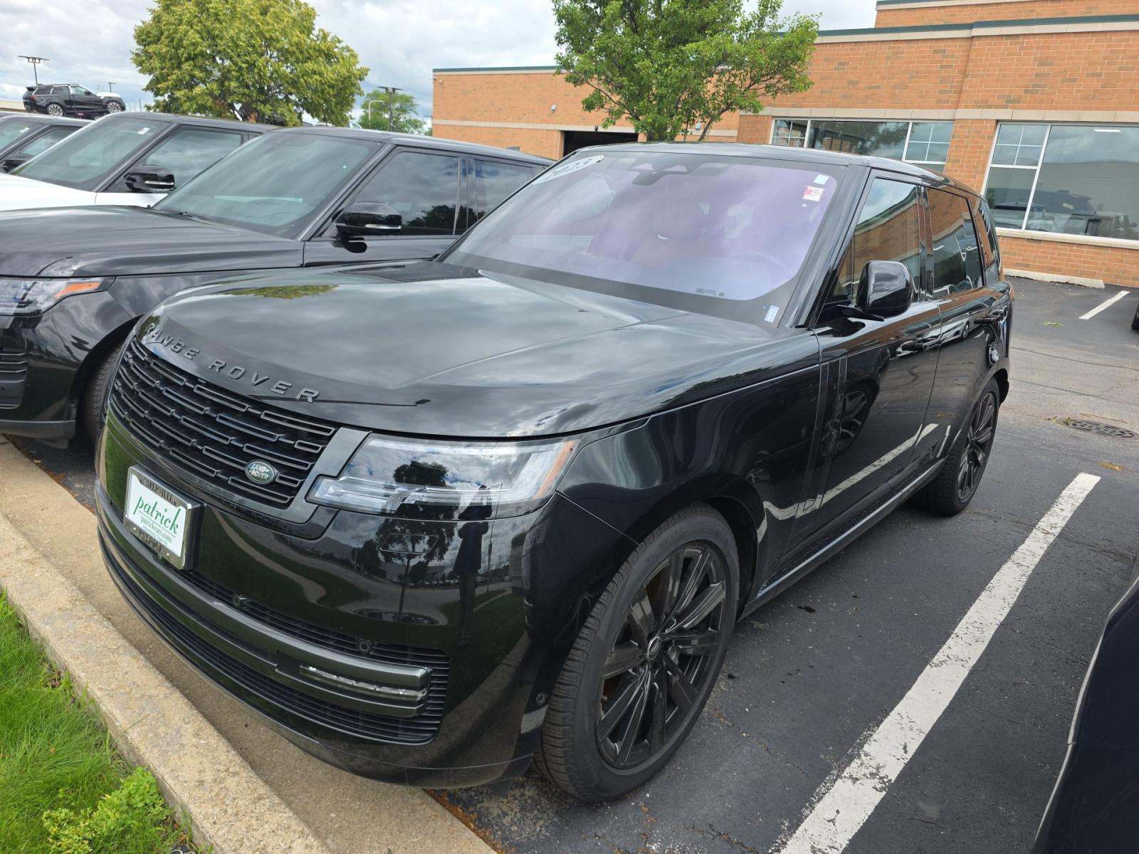 2023 Land Rover Range Rover SE AWD