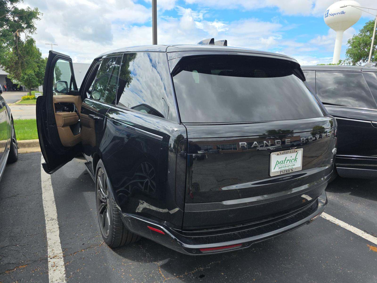 2023 Land Rover Range Rover SE AWD