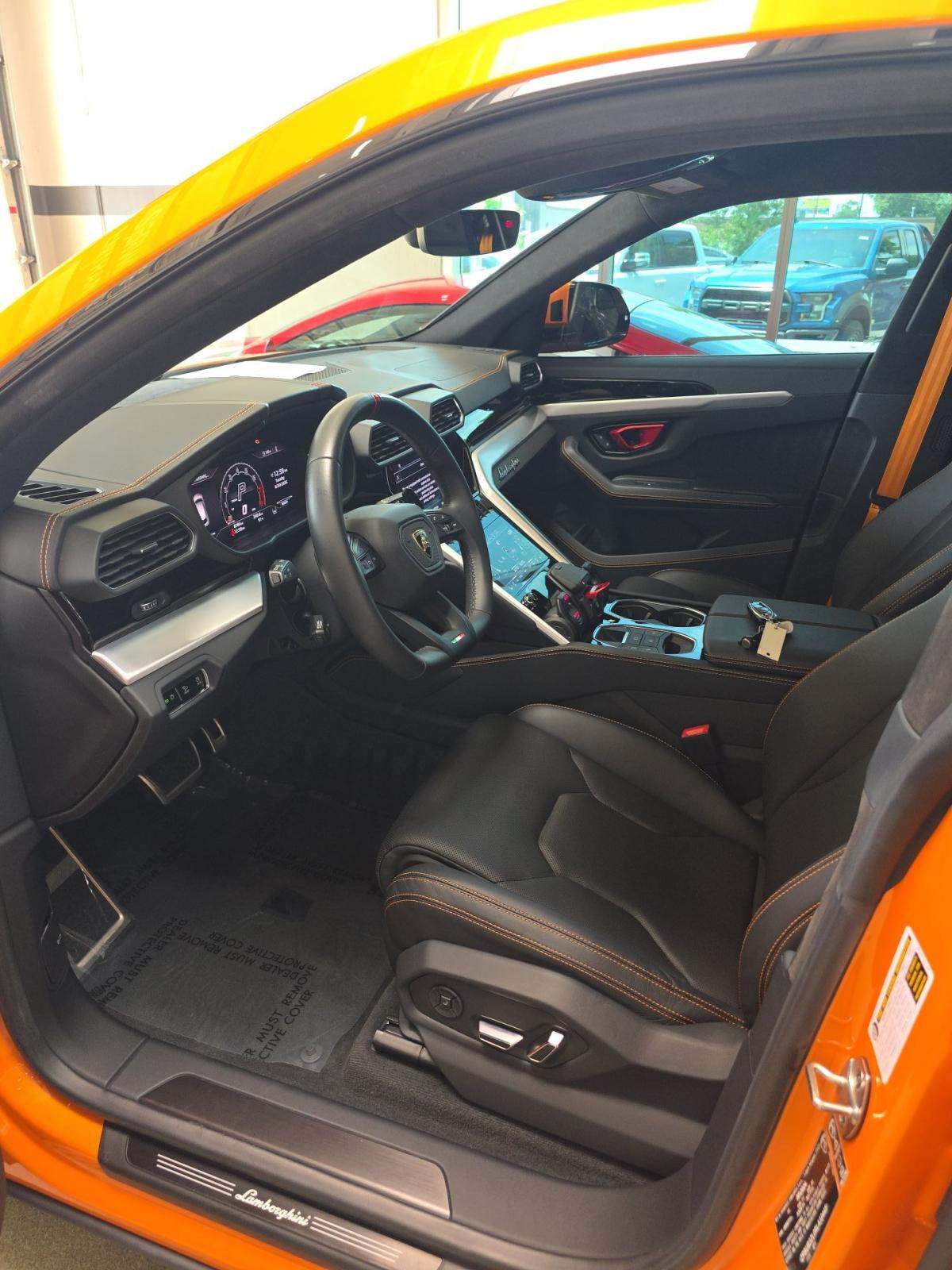 2024 Lamborghini Urus S AWD
