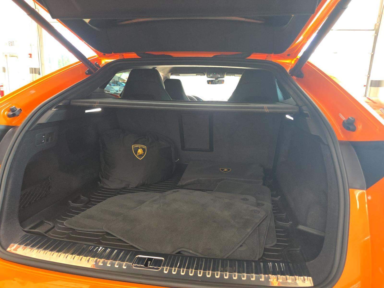 2024 Lamborghini Urus S AWD