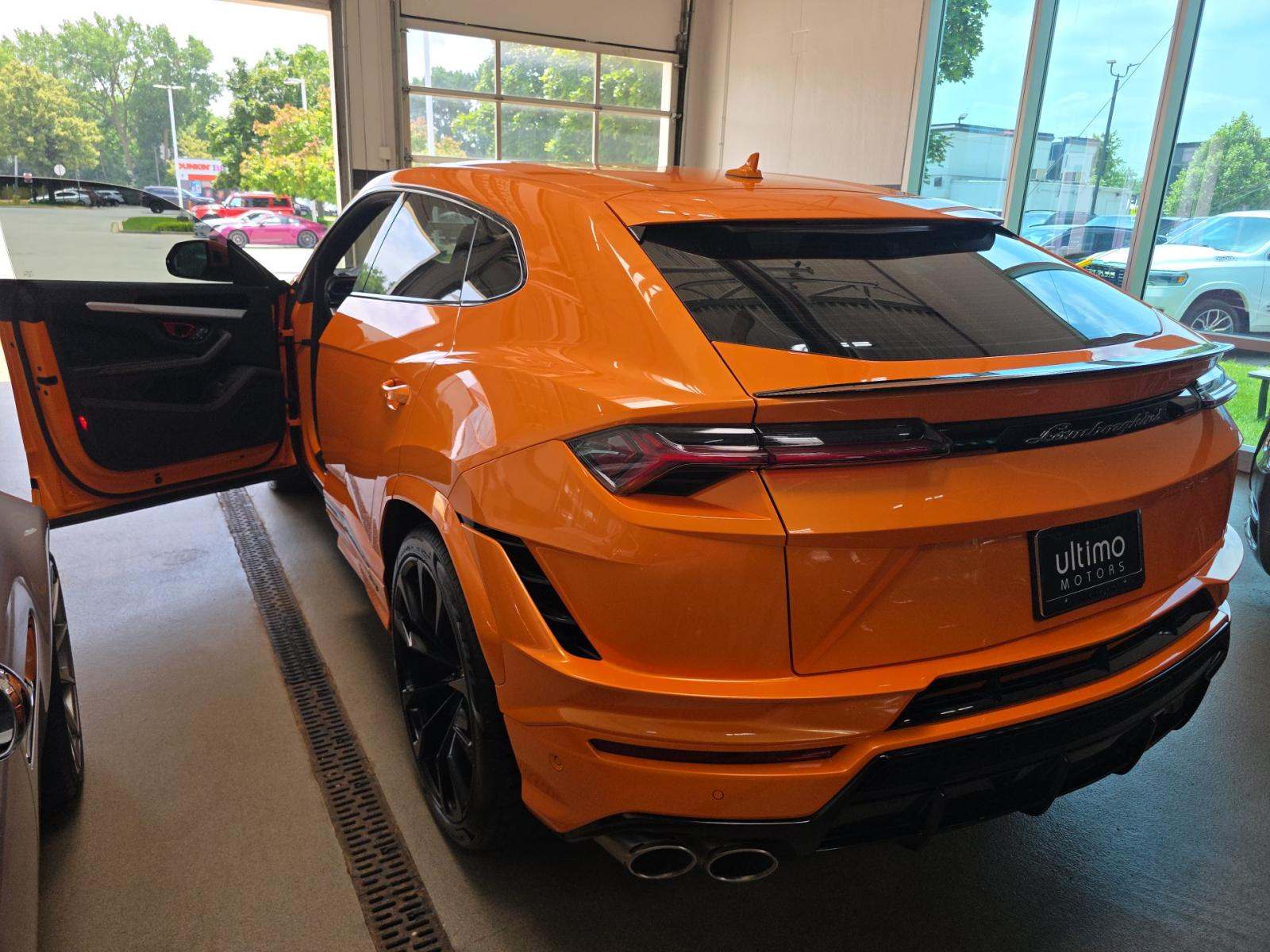 2024 Lamborghini Urus S AWD