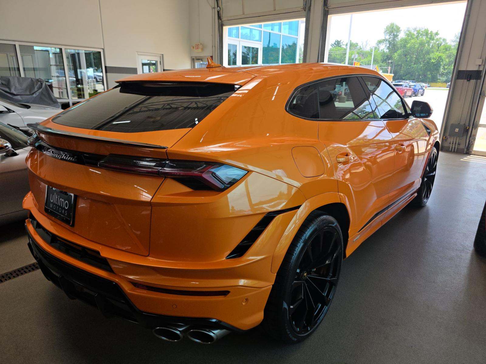 2024 Lamborghini Urus S AWD