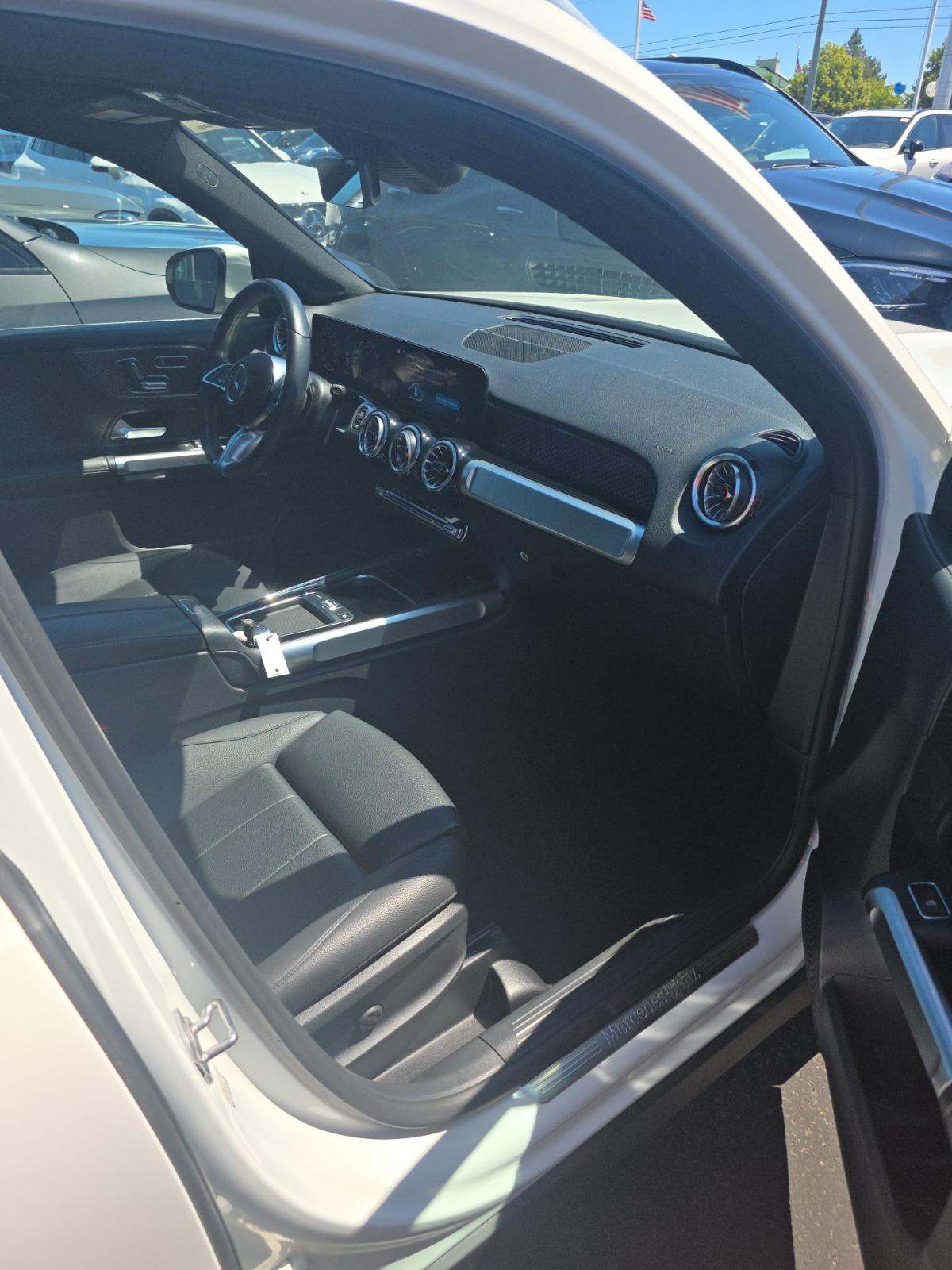 2025 Mercedes-Benz GLB GLB 250 AWD