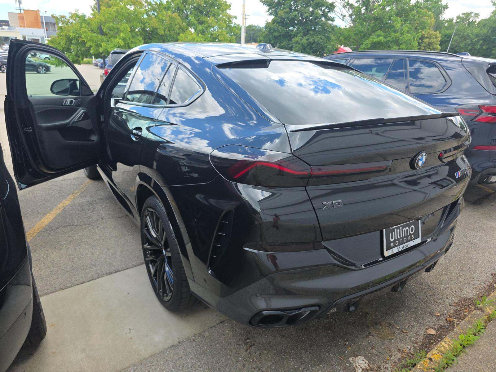 2025 BMW X6 M60i xDrive AWD