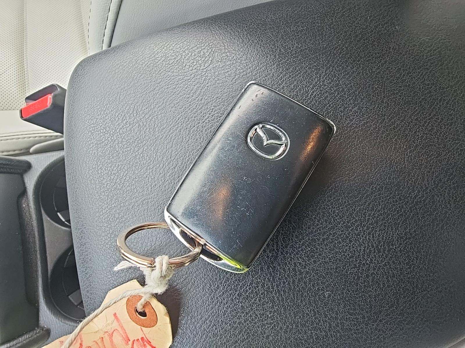 2022 MAZDA CX-5 2.5 S Preferred Package AWD