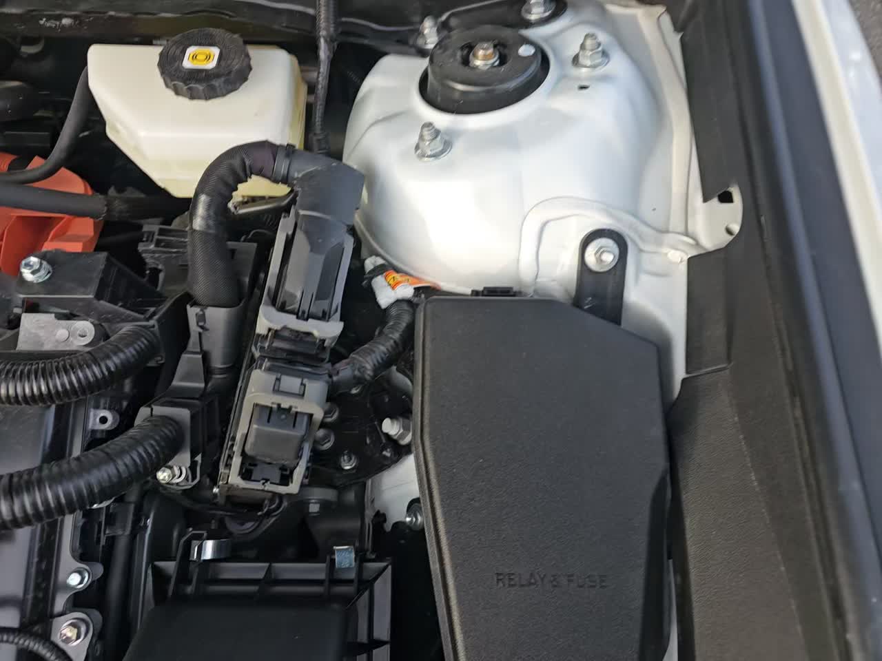 2025 Toyota Camry LE FWD