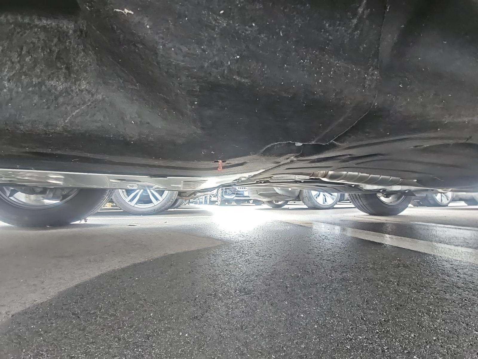 2024 Land Rover Defender 110 X-Dynamic SE AWD