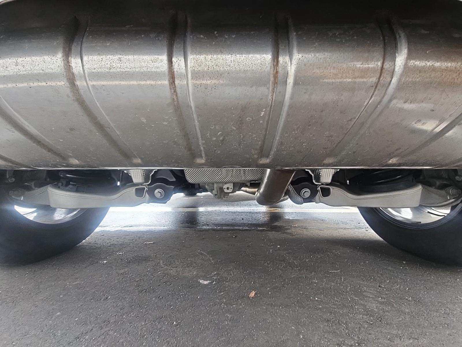 2024 Land Rover Defender 110 X-Dynamic SE AWD