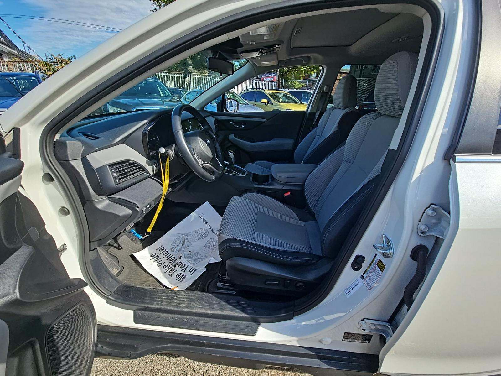 2023 Subaru Outback Premium AWD