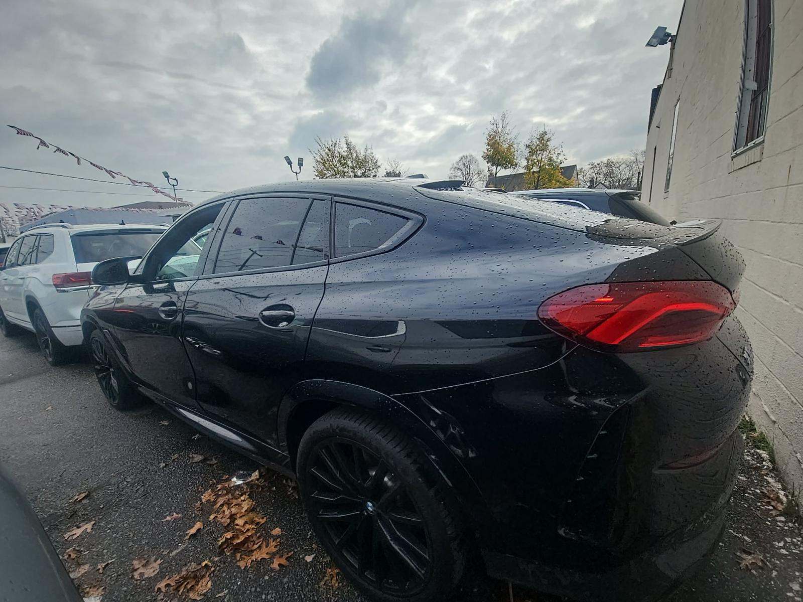 2024 BMW X6 M60i xDrive AWD