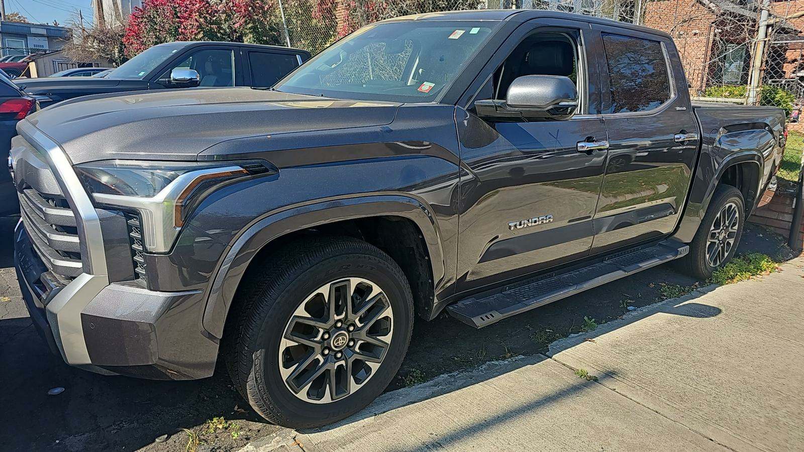2022 Toyota Tundra Limited Crew Cab Extra Short Bed