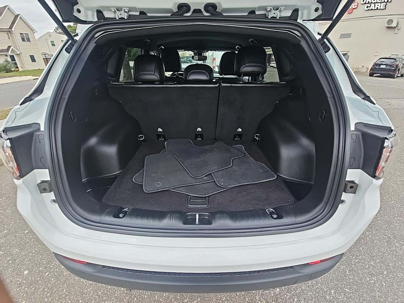 2024 Jeep Compass Latitude AWD