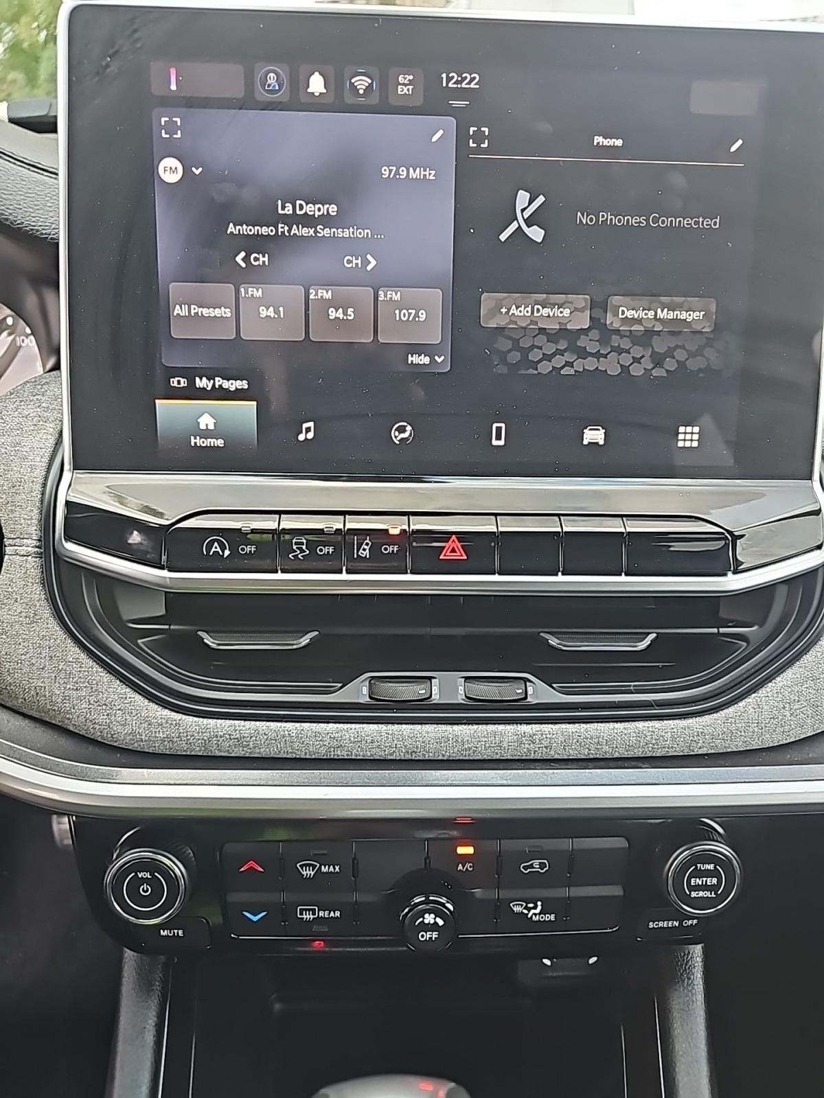 2024 Jeep Compass Latitude AWD