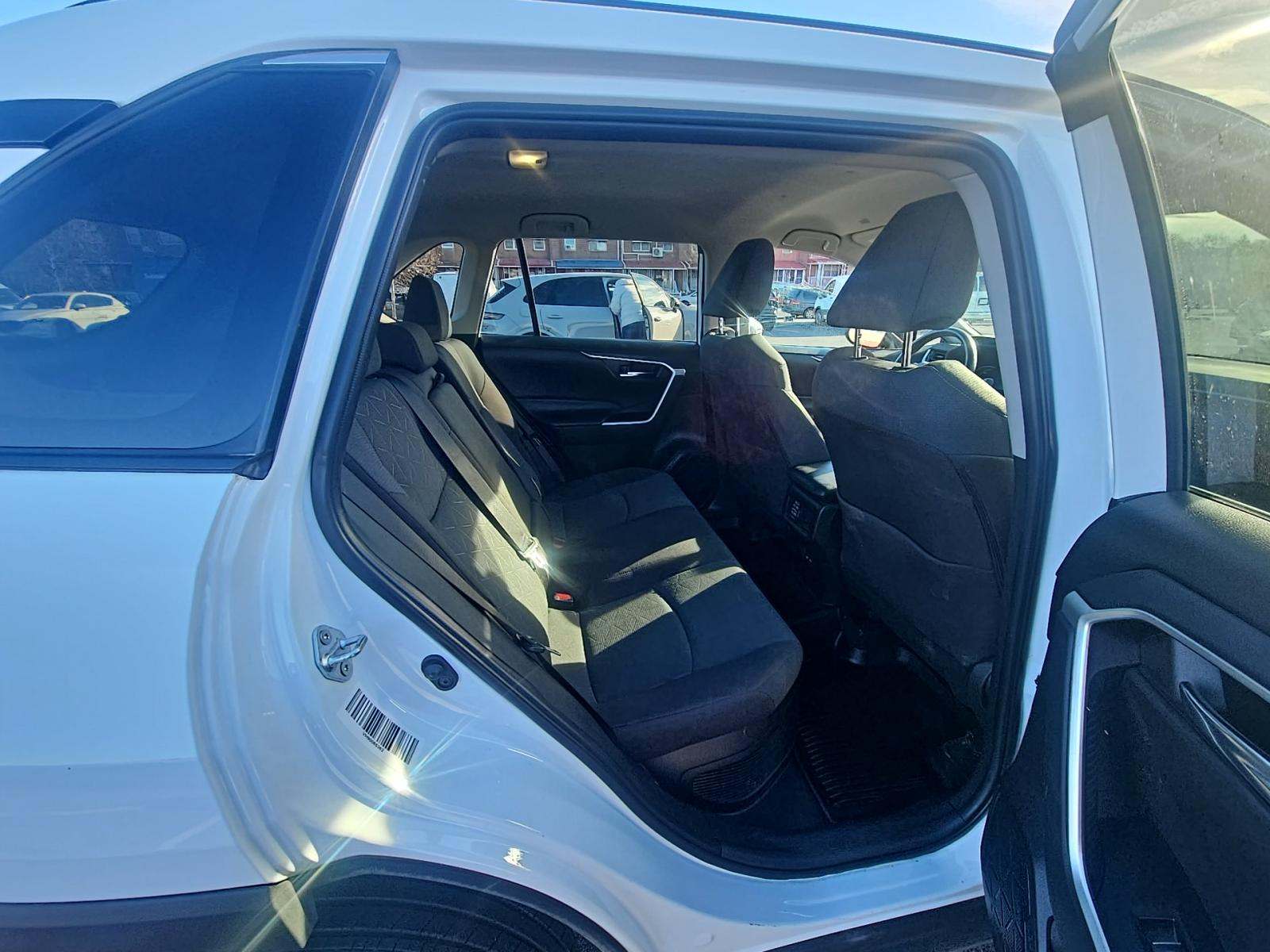 2024 Toyota RAV4 Hybrid XLE AWD