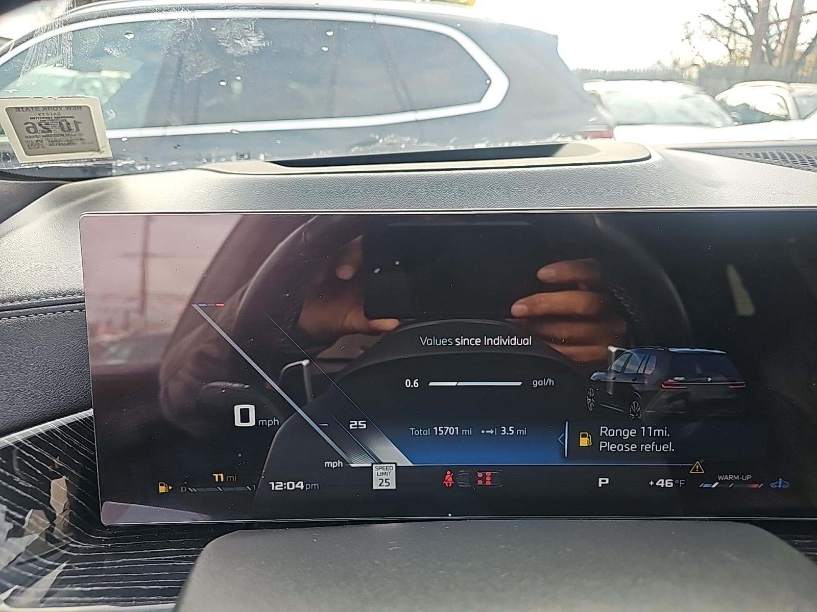 2025 BMW X7 M60i AWD