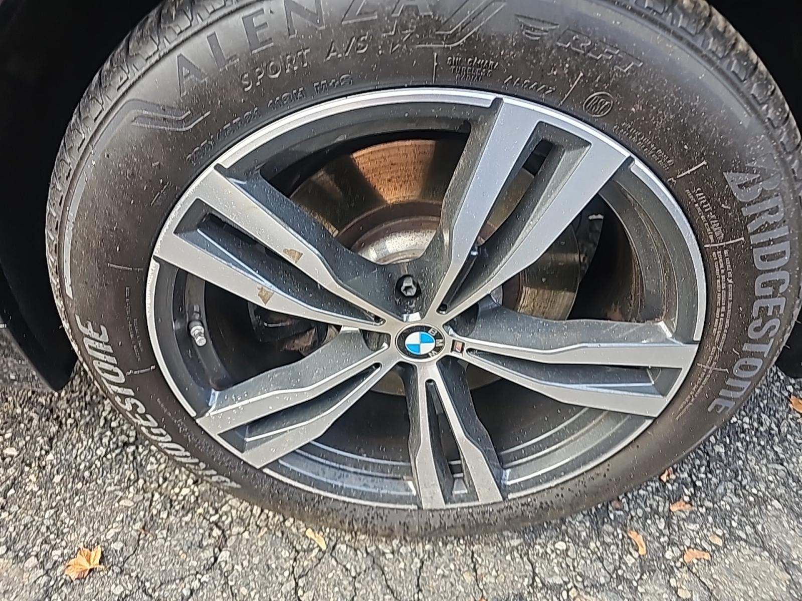 2025 BMW X7 M60i AWD