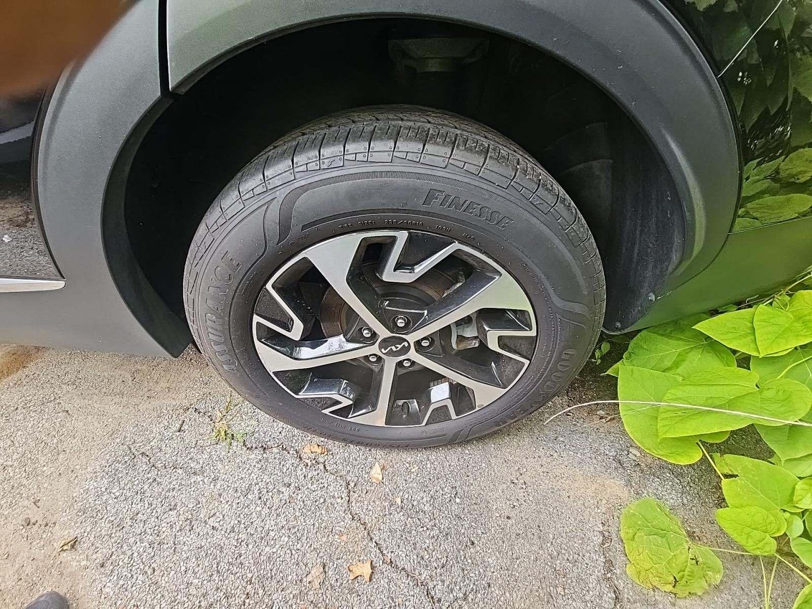 2023 Kia Sportage Hybrid EX AWD