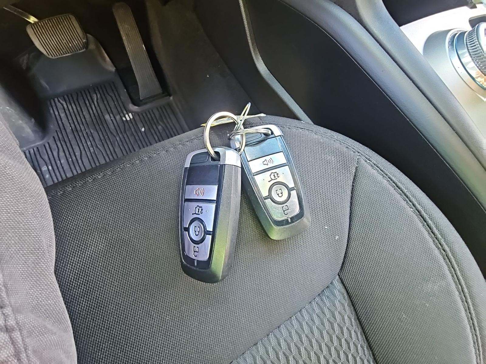 2022 Ford Explorer XLT AWD