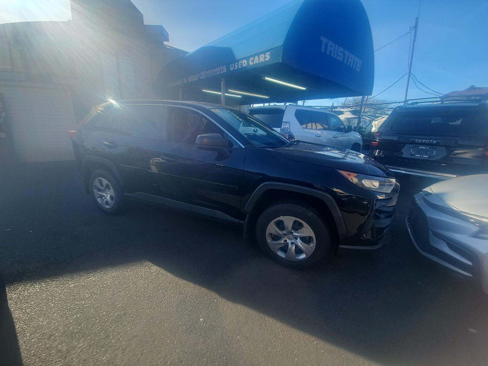 2022 Toyota RAV4 LE AWD