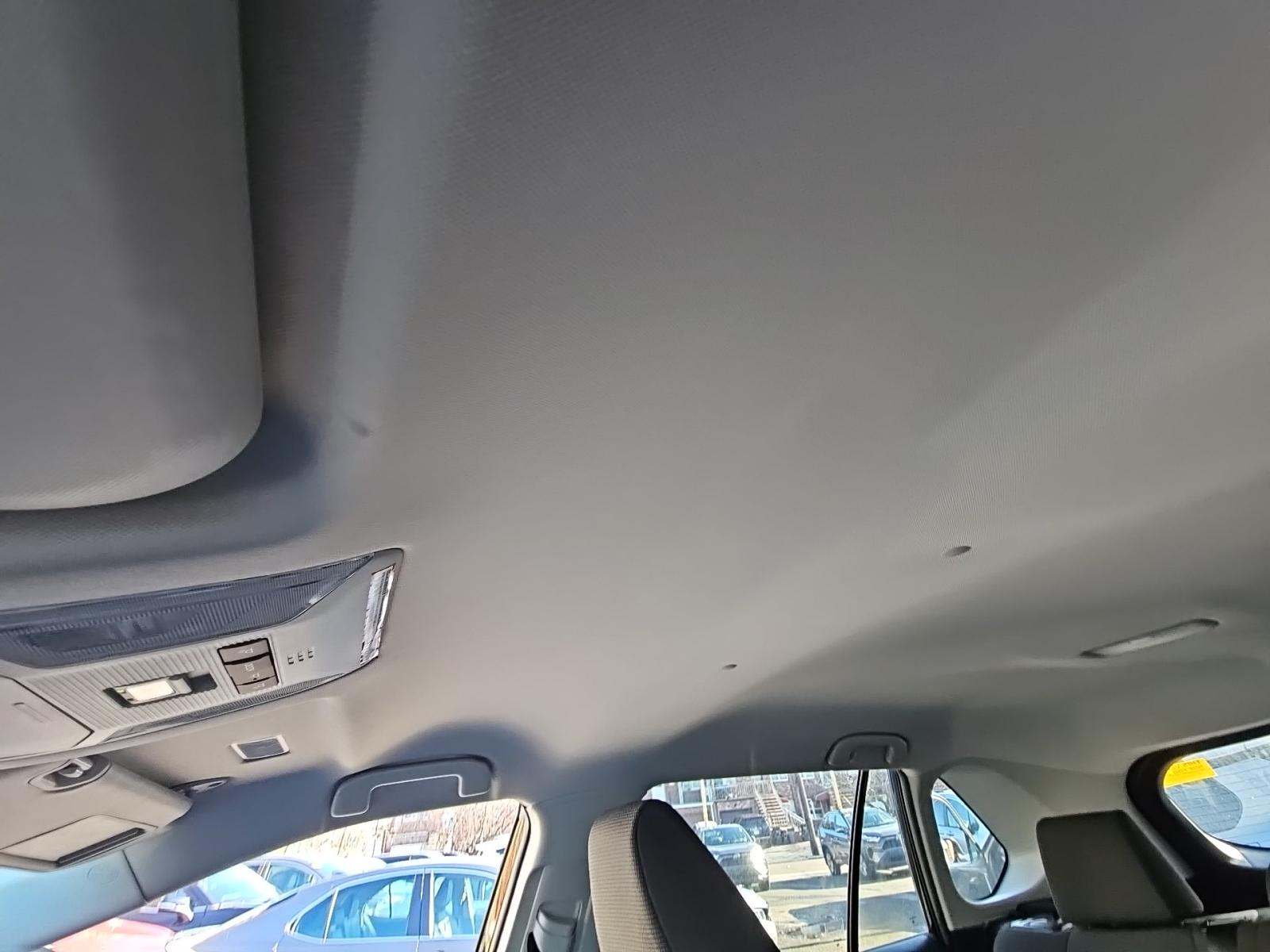 2022 Toyota RAV4 LE AWD