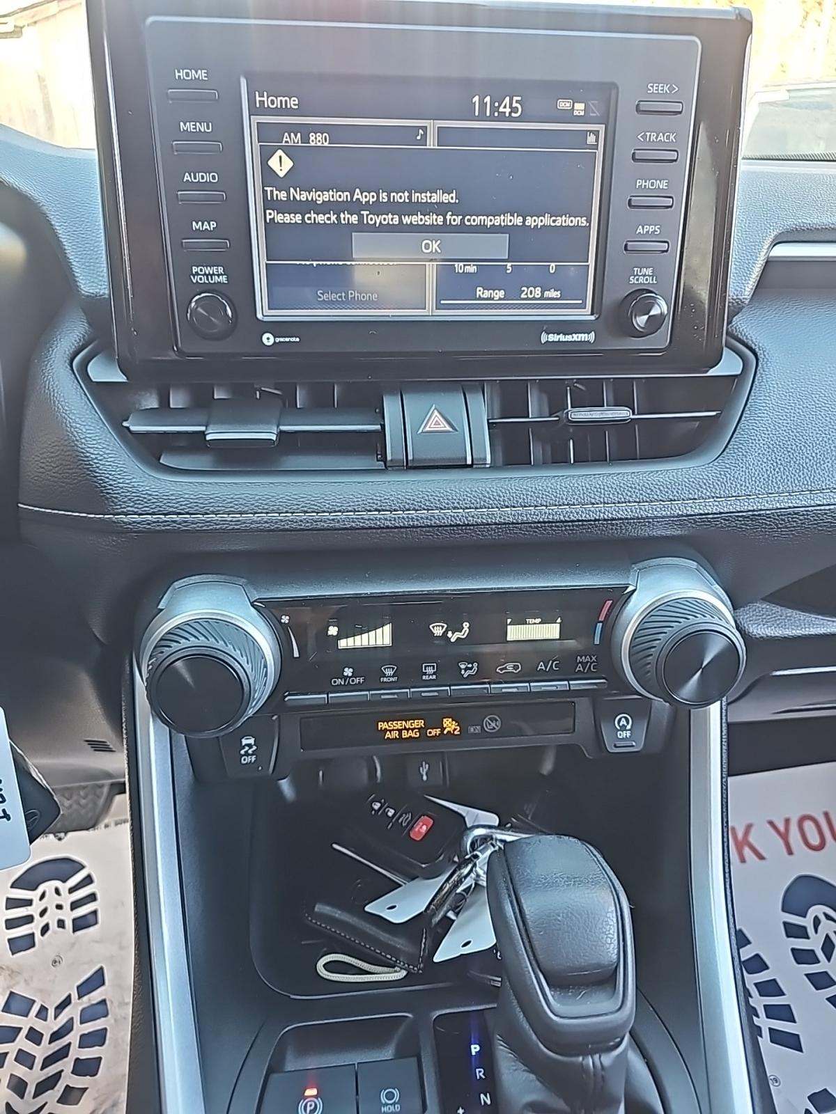 2022 Toyota RAV4 LE AWD