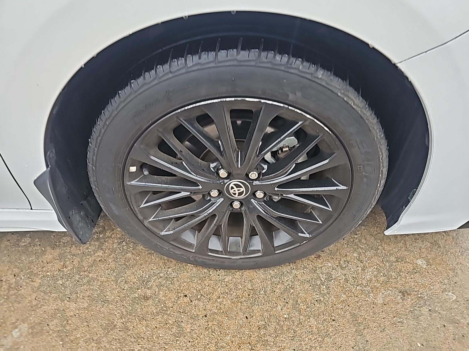 2022 Toyota Camry Hybrid Nightshade FWD