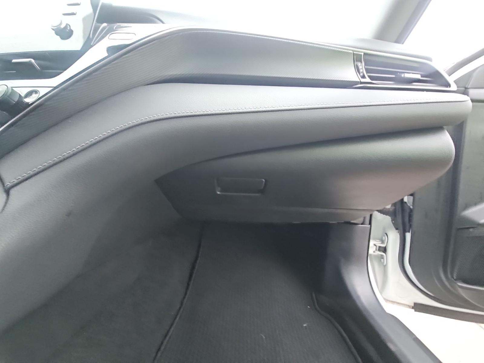 2022 Toyota Camry Hybrid Nightshade FWD