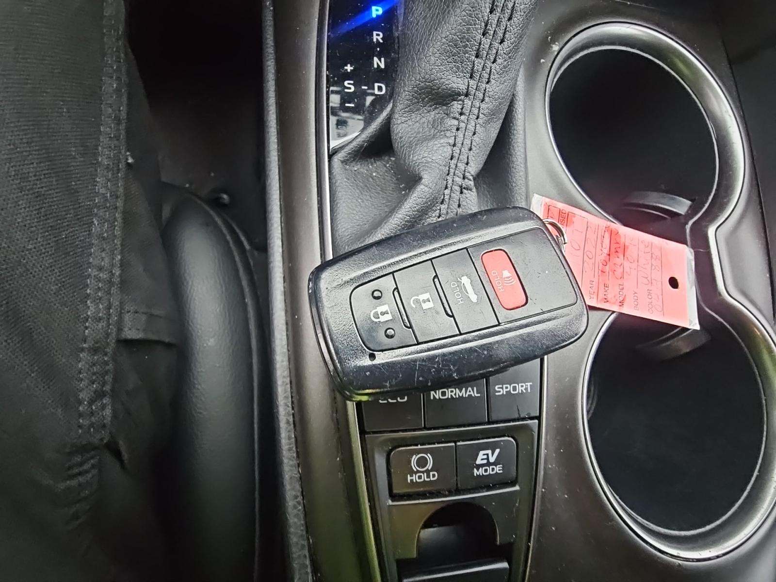 2022 Toyota Camry Hybrid Nightshade FWD