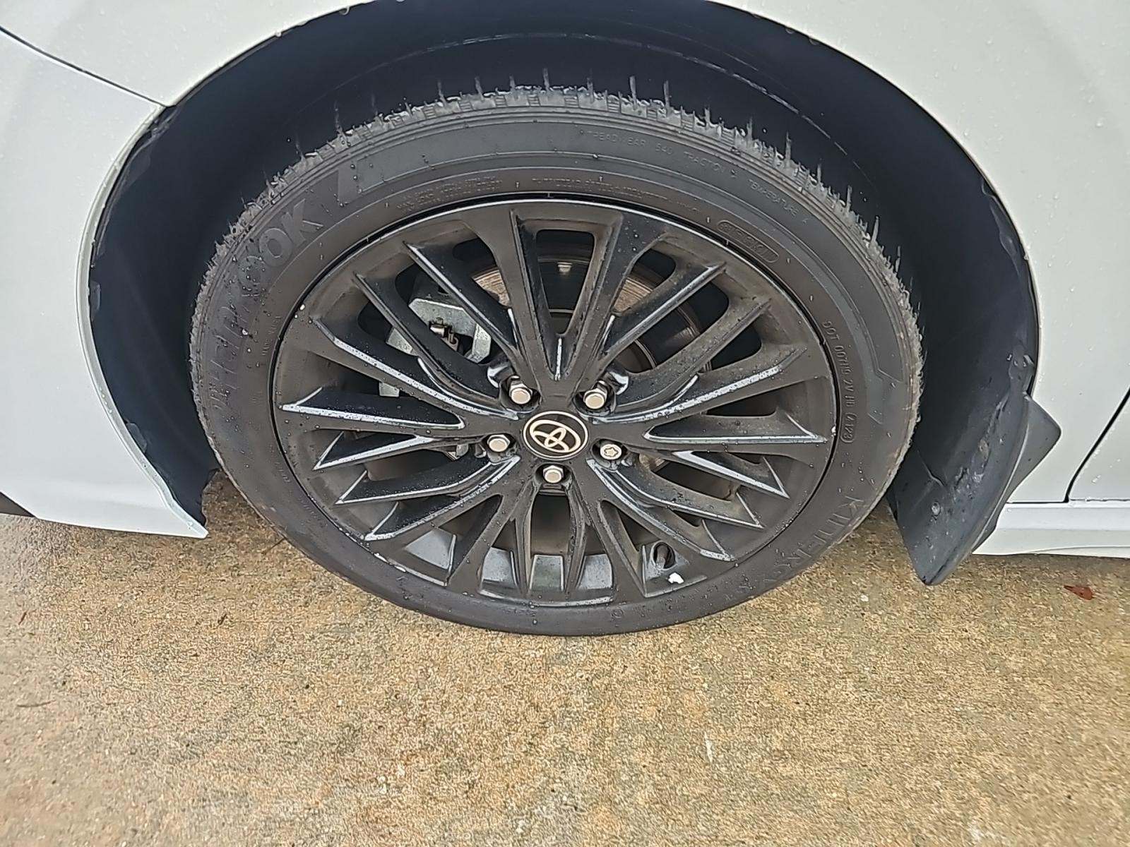 2022 Toyota Camry Hybrid Nightshade FWD