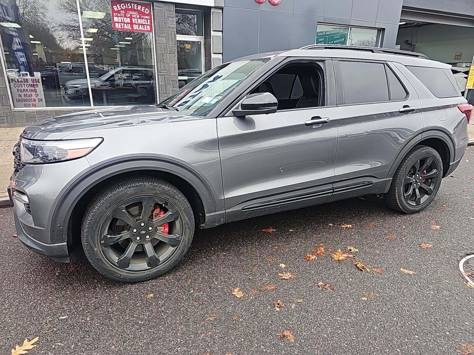 2022 Ford Explorer ST AWD