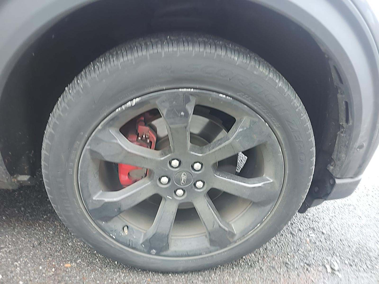 2022 Ford Explorer ST AWD