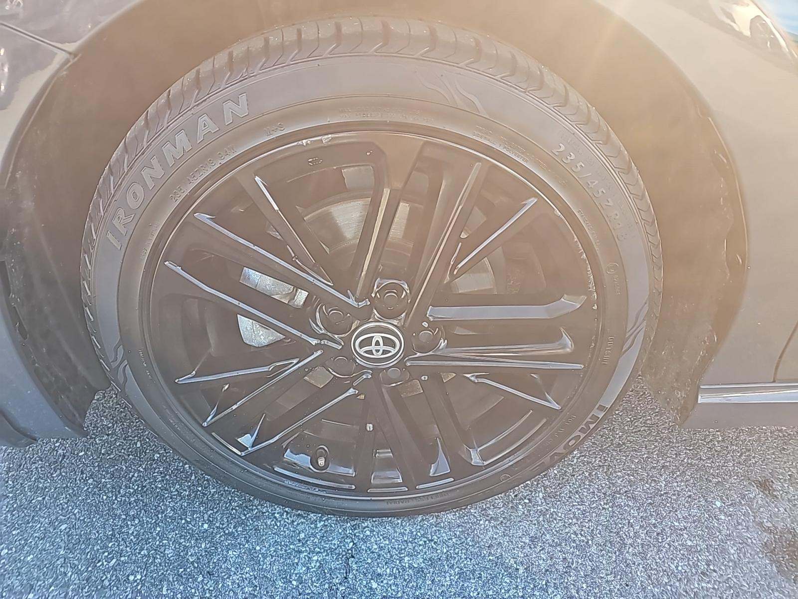 2025 Toyota Camry SE FWD