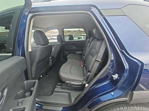 2024 Nissan Pathfinder SV FWD