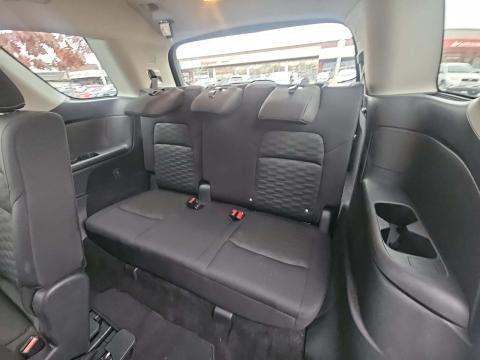 2024 Nissan Pathfinder SV FWD